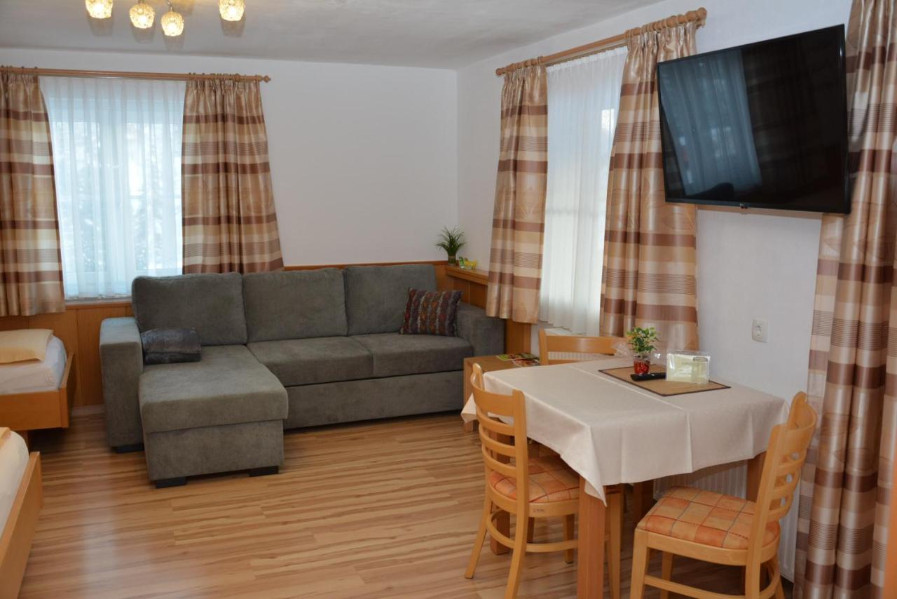 Apartament Haus Ingrid Sankt Georgen ob Murau Zewnętrze zdjęcie