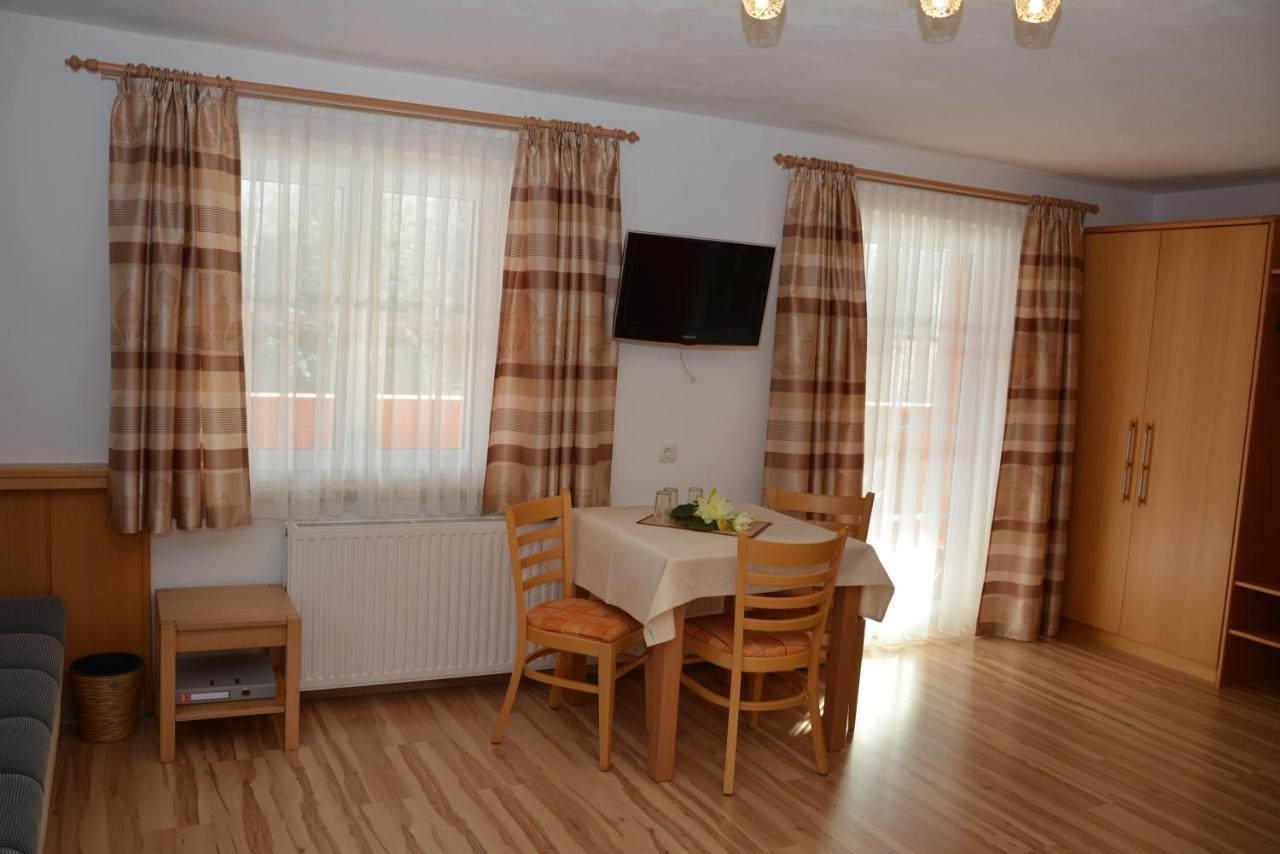 Apartament Haus Ingrid Sankt Georgen ob Murau Zewnętrze zdjęcie